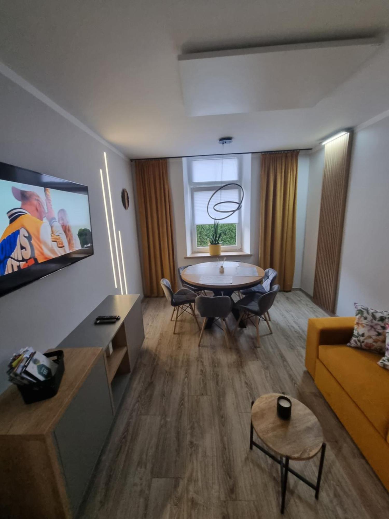 Apartament Lux Lemon Еленя-Гура Экстерьер фото