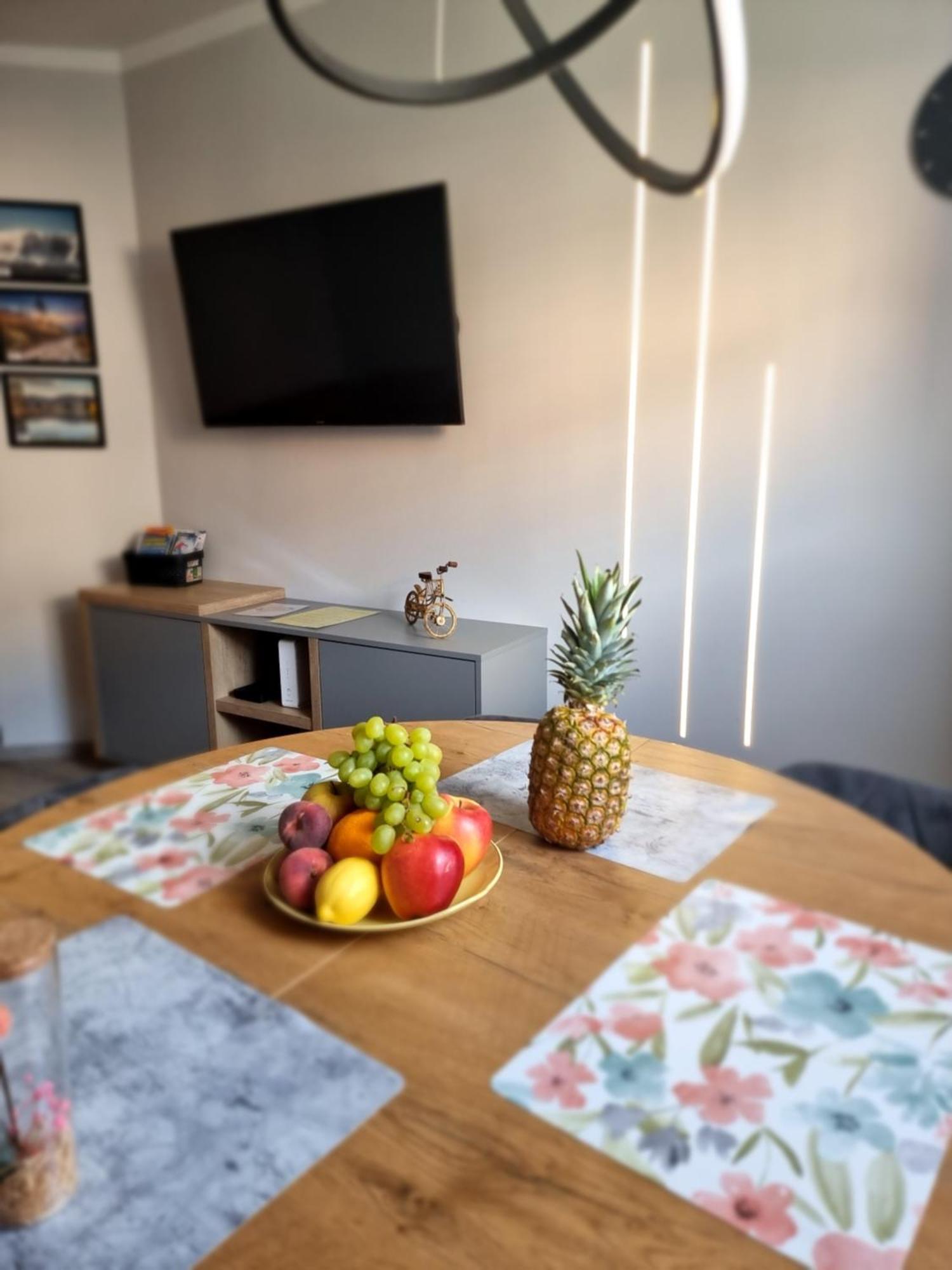 Apartament Lux Lemon Еленя-Гура Экстерьер фото